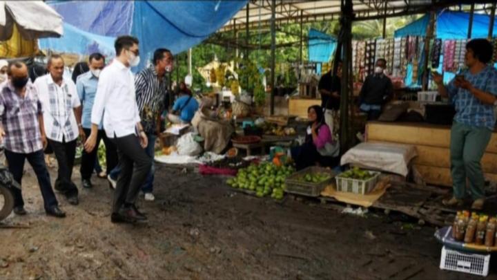 Blusukan di Pasar Indralaya, Panca Mawardi Dengarkan Keluhan Pedagang dan Pembeli