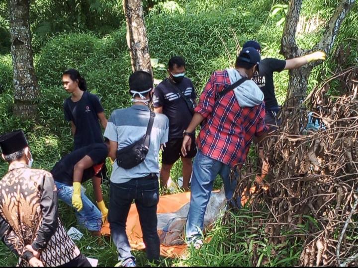 Breaking News: Sesosok Mayat Dalam Karung Ditemukan Warga Pagar Alam Dekat Saluran Irigasi
