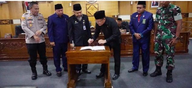 DPRD OKU Gelar Rapat Paripurna Agenda Pengesahan PropemPerda