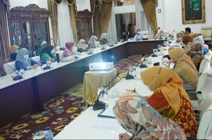 Feby Deru: Awasi Anak Dari Kejahatan Lewat Akses Internet 