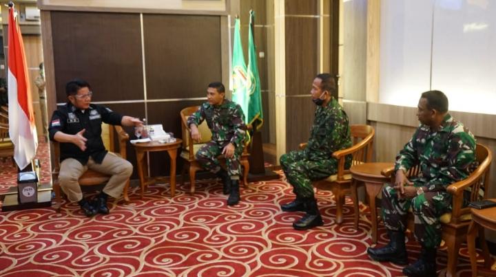 Herman Deru Gagas Kemitraan Produktif Pengembangan Sapi di Puslatpur Baturaja