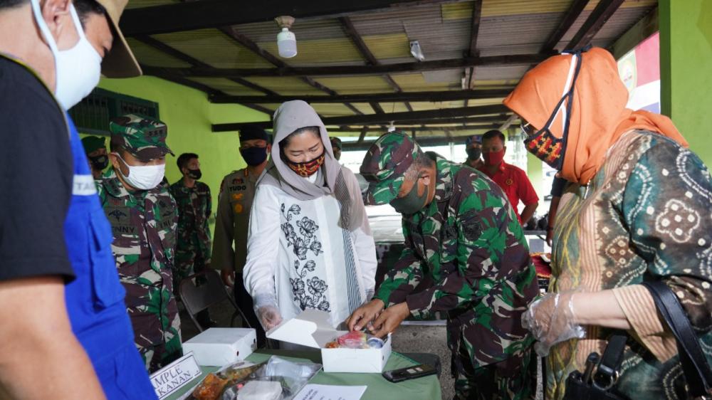 Jelang Lebaran, Febi Deru Makin Gencar Berikan Bantuan