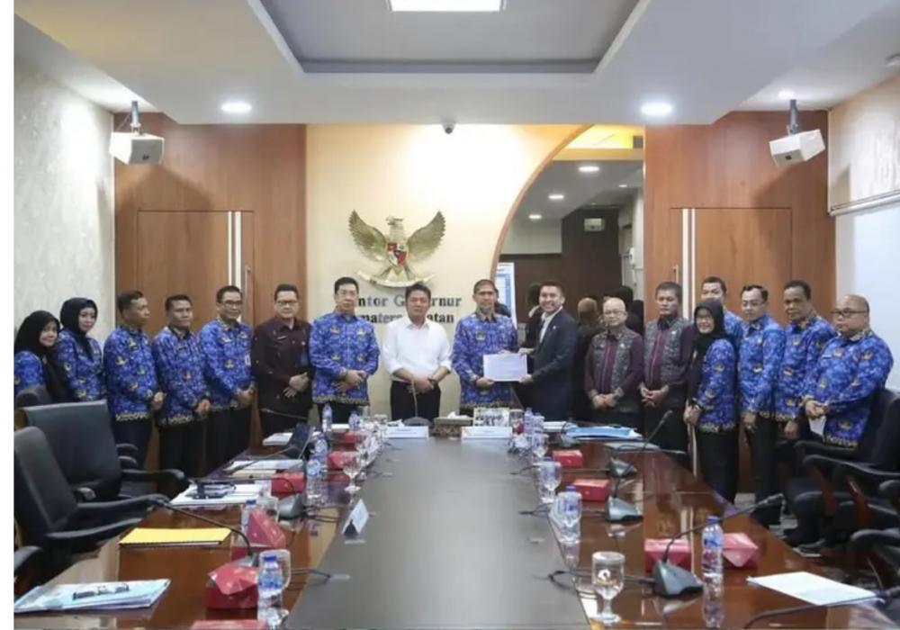 Bupati Ogan Ilir Panca Wijaya Akbar,S.H.,M.Si, bersilaturahmi dan berdiskusi langsung dengan Gubernur 