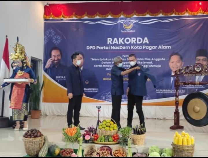 Keluar dari PKB, Wali Kota Pagaralam Alpian Maskoni Gabung ke Partai NasDem