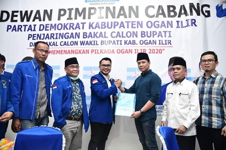 Mendaftar di Demokrat, Ovi-Ardani Siap Bertarung di Pilkada OI 2020