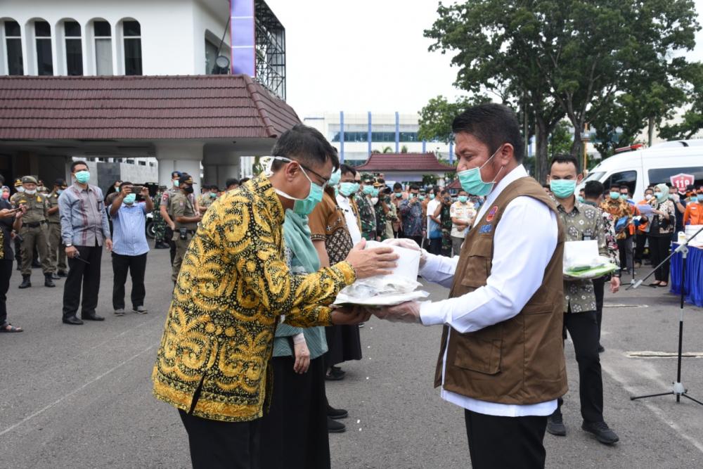 Pemprov Sumsel Mulai Distribusikan 2.000 Set APD ke Kabupaten/Kota