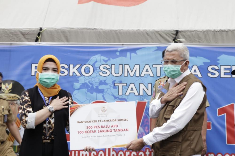 Perangi Covid-19, Pemprov Sumsel Silih Berganti Terima Bantuan APD 