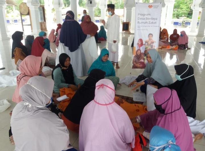 Rumah Zakat Gelar Pelatihan Mengurus Jenazah di Kecamatan Sungai Lilin