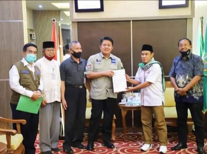 Gubernur HD Fasilitasi Aspirasi Warga Pulokerto Gandus Terkait Sengketa Tanah