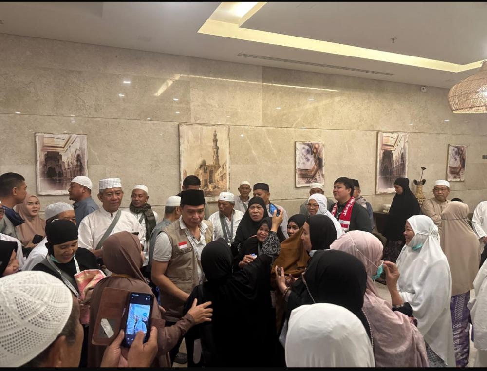 Tim Pengawas Haji DPR RI AW Noviadi Kunjungi Jamaah Calon Haji Asal Ogan Ilir