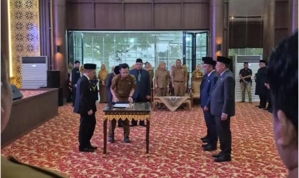 Wabup Ardani Melantik Puluhan Pejabat Pemkab Ogan Ilir