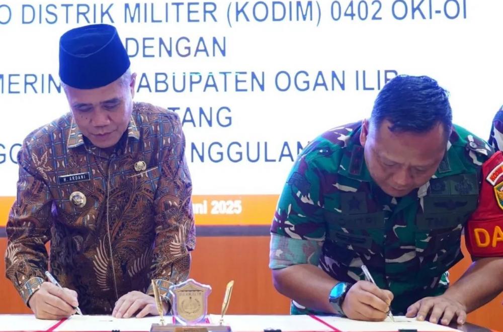 Cm Wabup H Ardani Lakukan Penandatanganan Nota Kesepakatan antara Pemerintah Kabupaten Ogan Ilir dengan Komando Distrik Militer (KODIM) 0402 